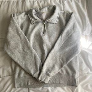 Brandy Melville John Galt zip up pullover
